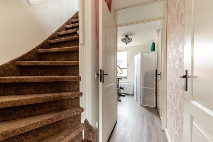 Foto 16 van Woestduijnstraat 25