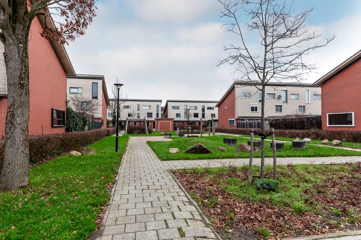 Foto 35 van Woestduijnstraat 25