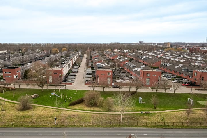 Foto 38 van Woestduijnstraat 25