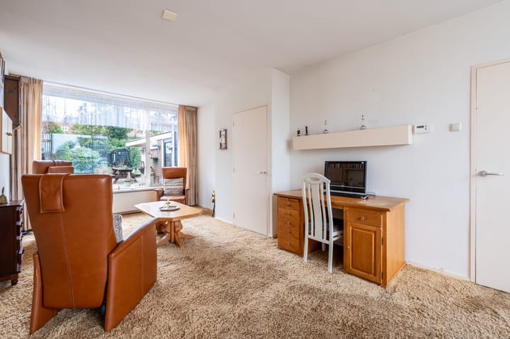 Foto 5 van Van Goghstraat 10