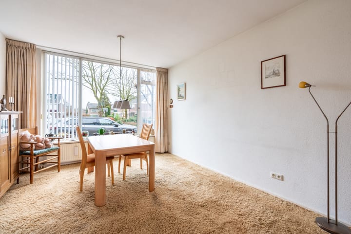 Foto 7 van Van Goghstraat 10