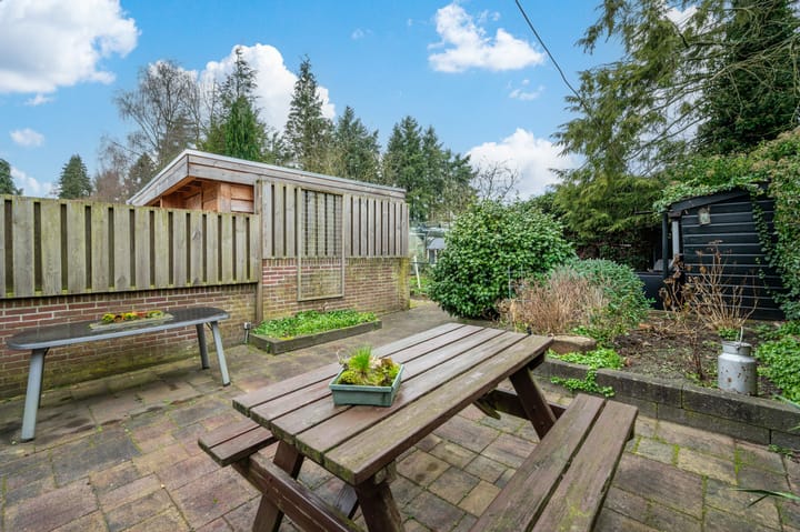 Foto 15 van Van Goghstraat 10