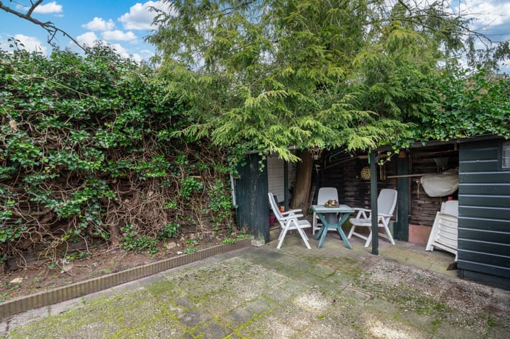 Foto 16 van Van Goghstraat 10