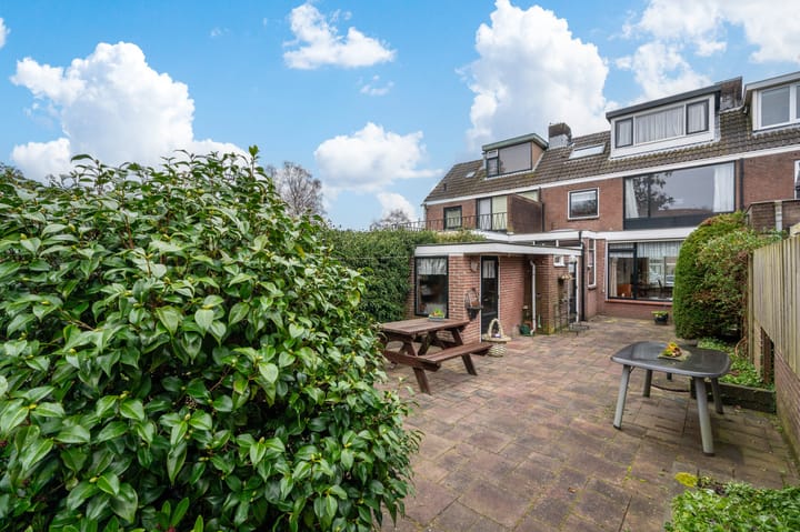 Foto 20 van Van Goghstraat 10