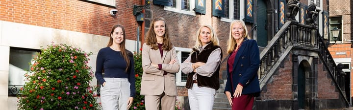 office-banner