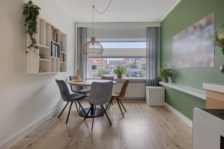 Foto 8 van Uitenhage de Miststraat 37