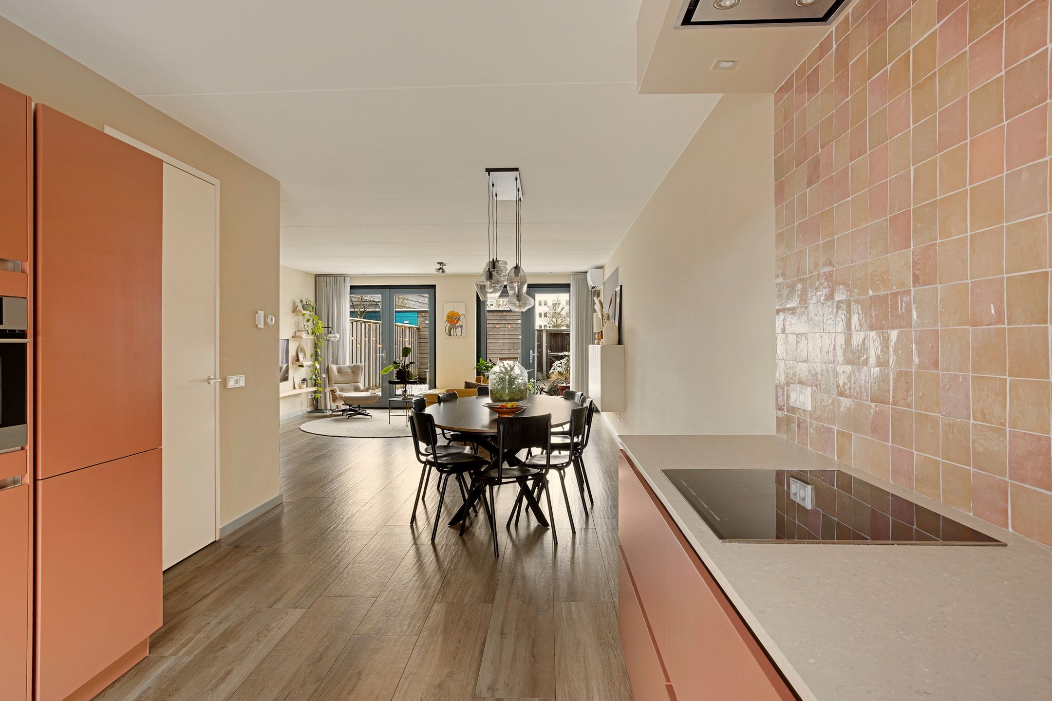 Photo 12 of Nieuwluststraat 21-A
