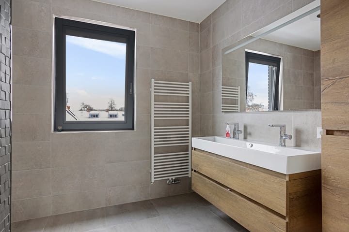 Foto 33 van Nieuwluststraat 21-A