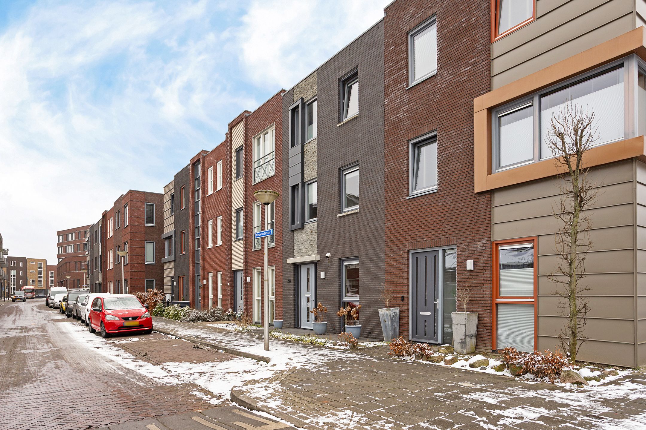 Photo 42 of Nieuwluststraat 21-A