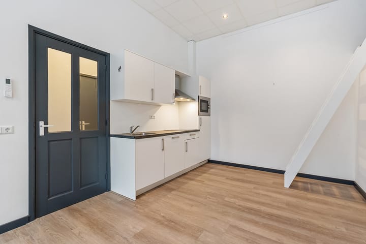 Photo 11 of Ruitersweg 11-B