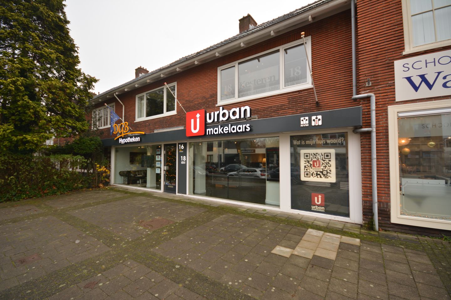 Bekijk foto 2 van Pa Verkuijllaan 16