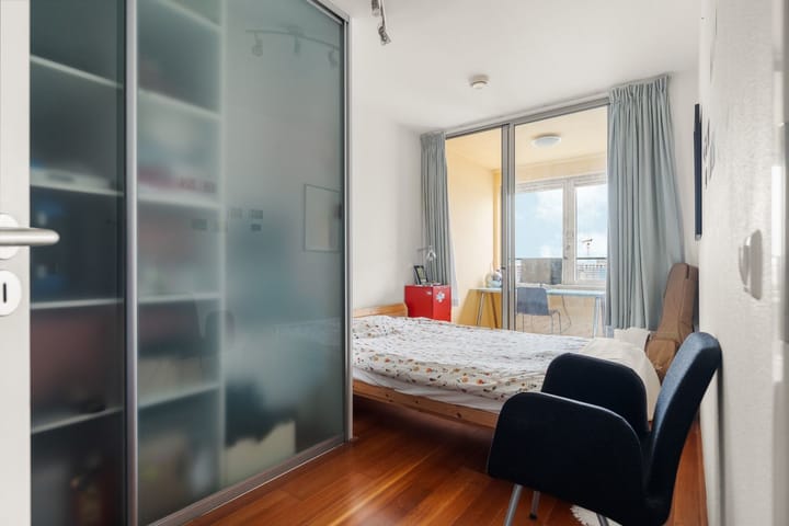 Foto 8 van Silodam 393