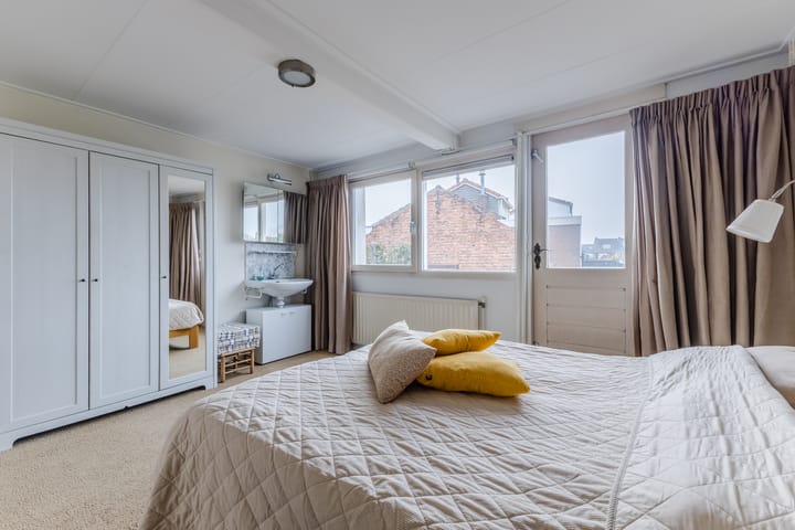 Photo 20 of Landstraat 58