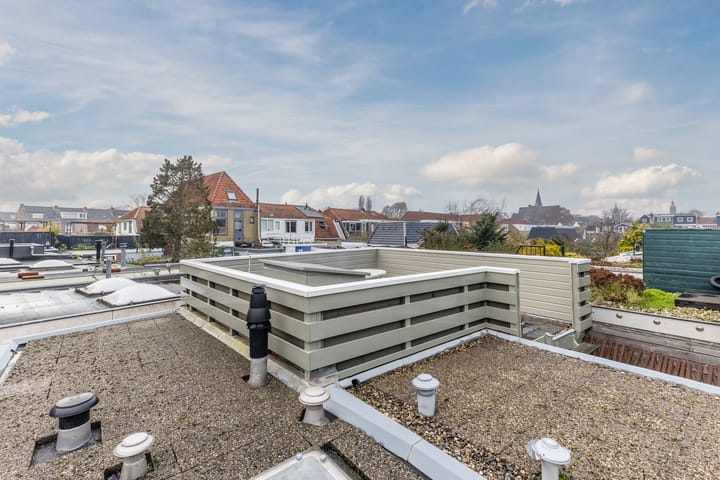 Photo 28 of Landstraat 58