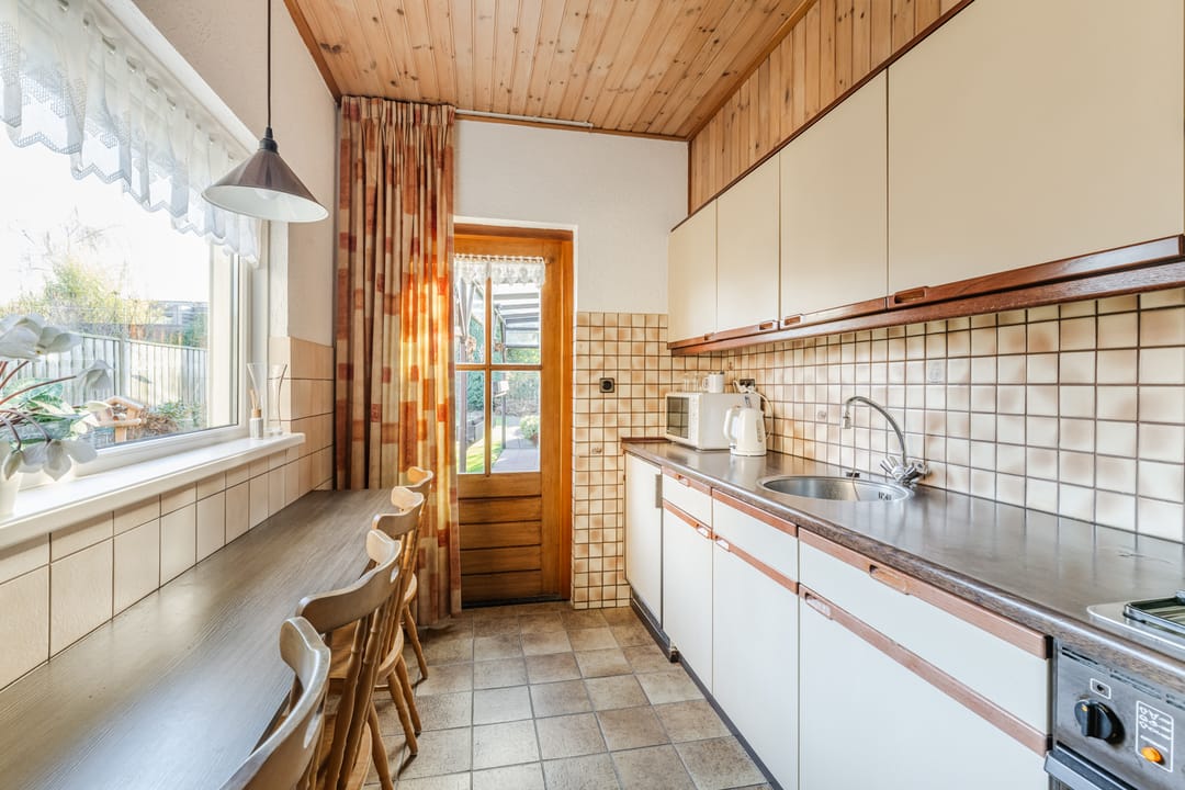 Photo 16 of Dr. Cramerstraat 36
