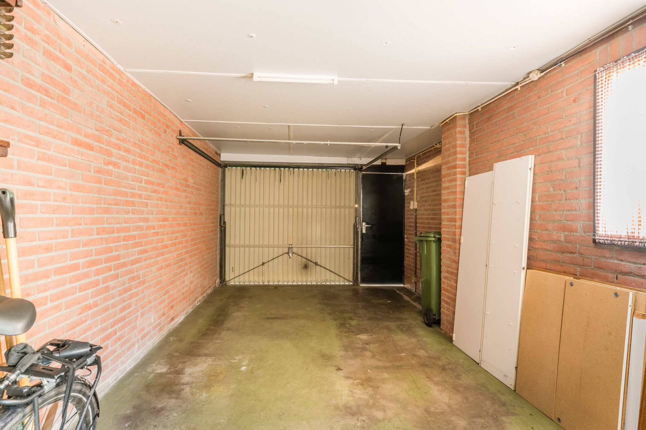 Photo 39 of Dr. Cramerstraat 36