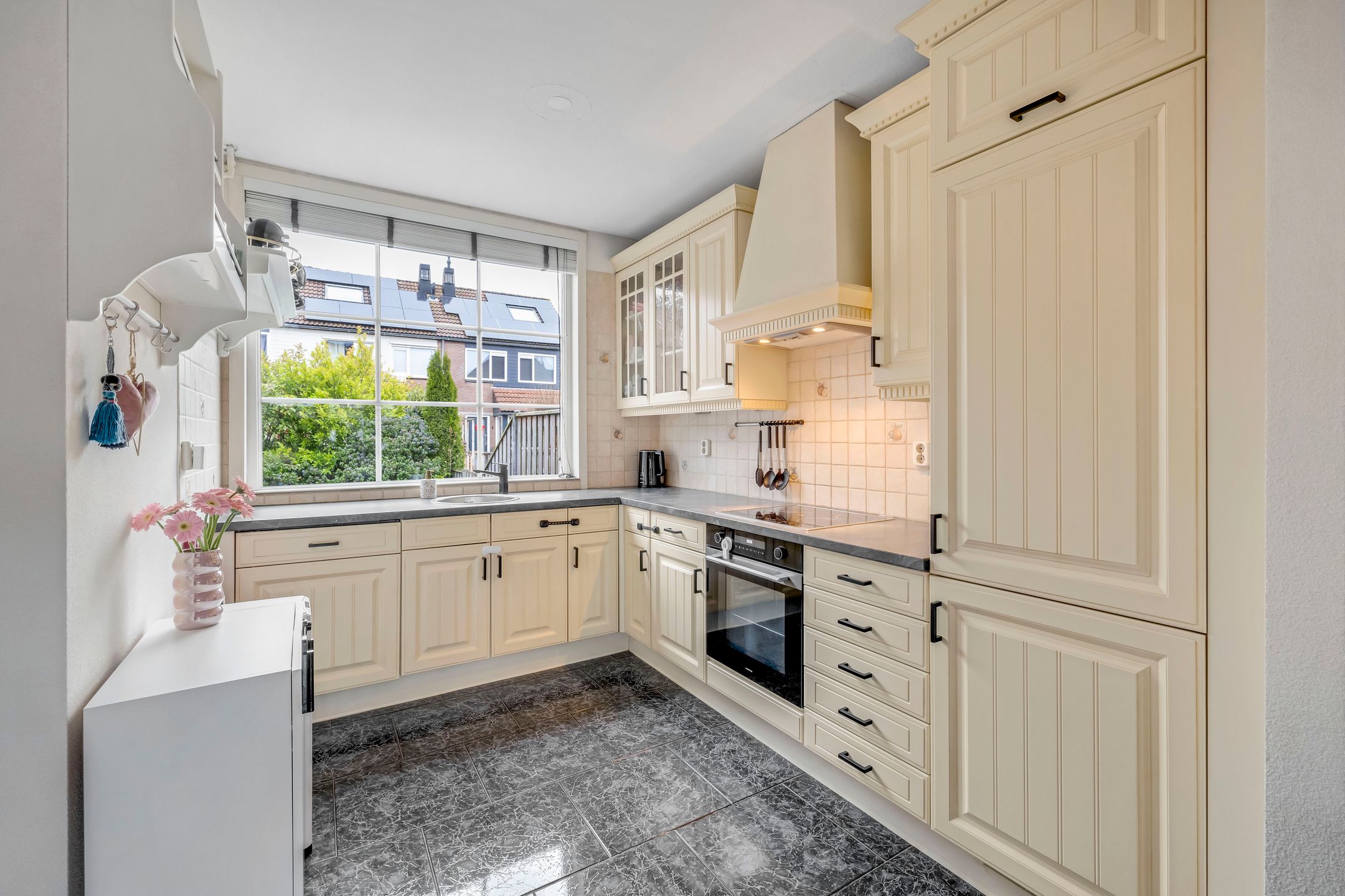 Foto 3 van Alikruik 22