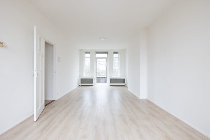 Photo 2 of Herman Robbersstraat 110-F