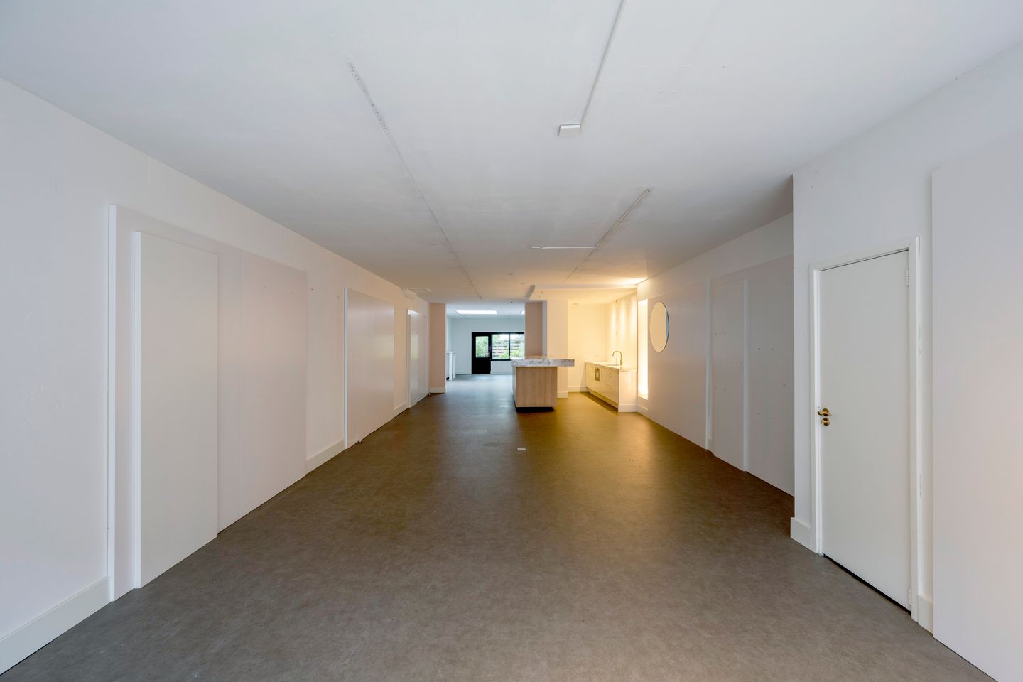 Bekijk foto 3 van Roelof Hartstraat 5-1