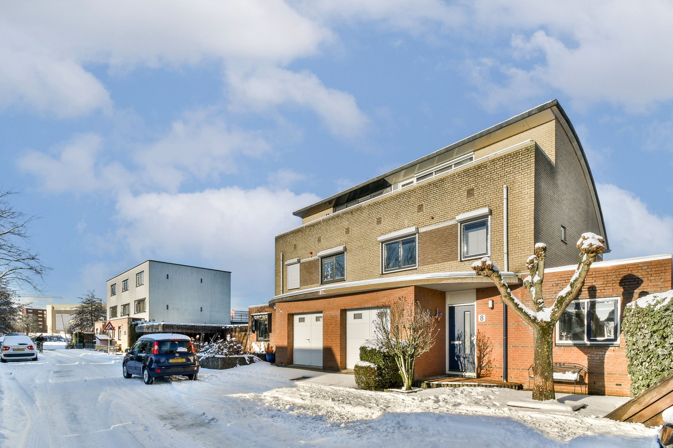 Buying a house in The Netherlands., Damhertstraat 8