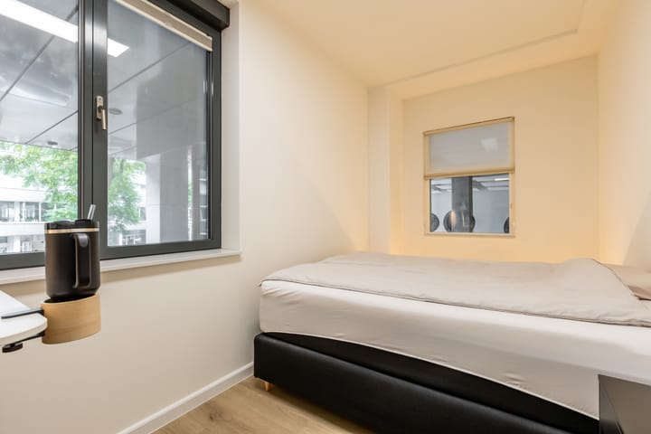 Foto 21 van Van Vollenhovenstraat 3-133