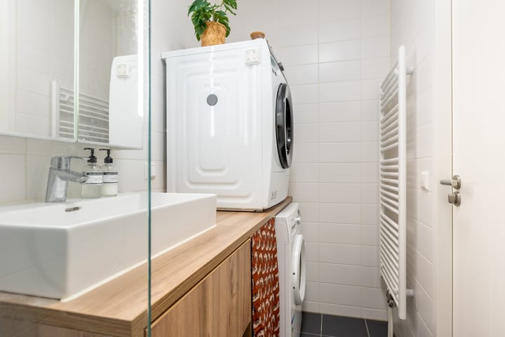 Foto 27 van Van Vollenhovenstraat 3-133