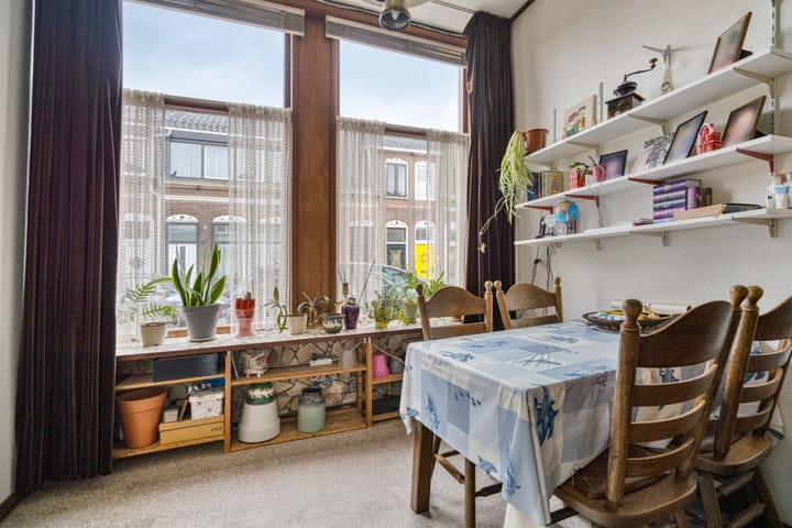 Foto 19 van Floresstraat 38