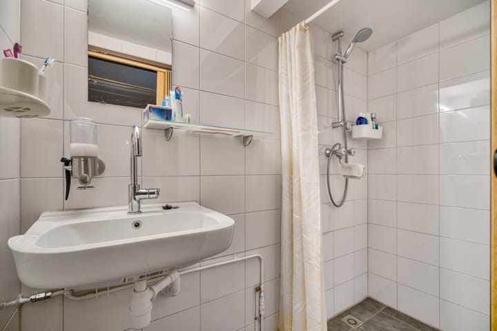 Foto 27 van Floresstraat 38