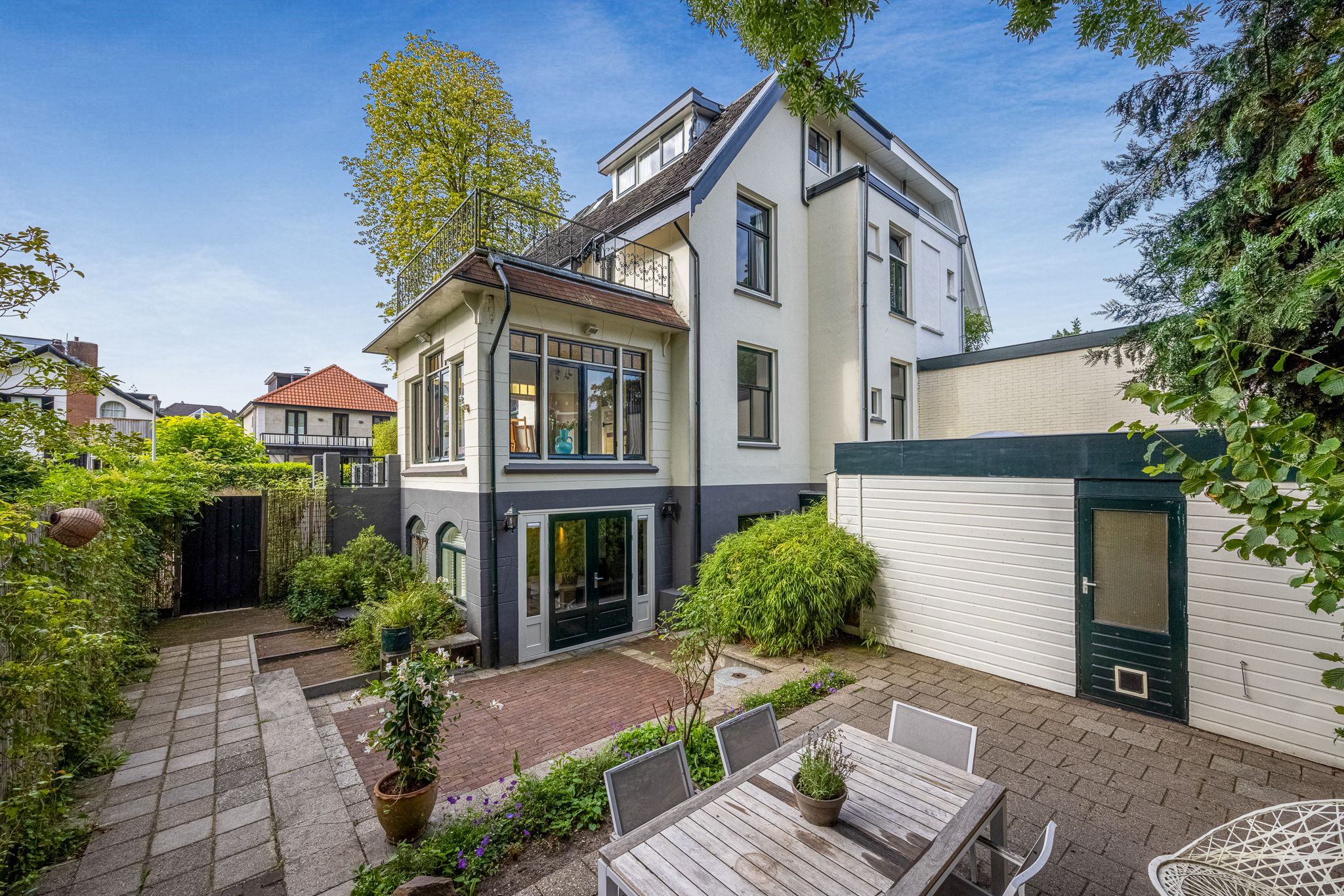Buying a house in The Netherlands., Nassaupark 4