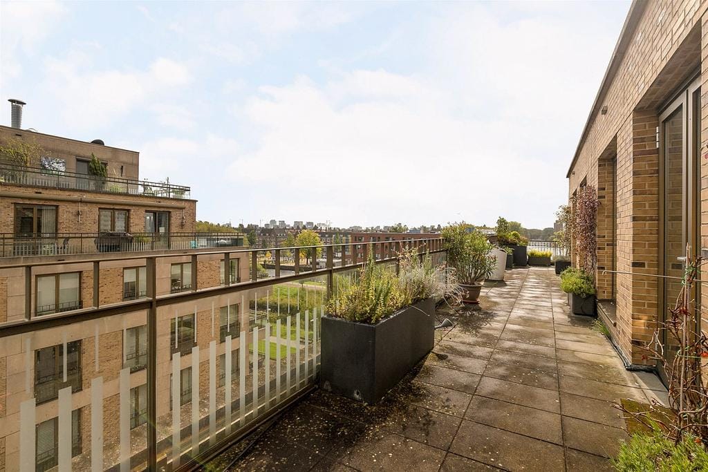 Foto 14 van Saskia van Uijlenburgkade 63