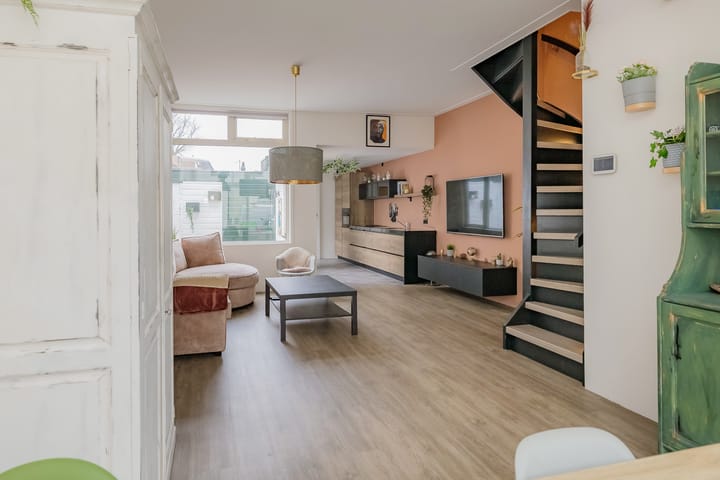 Foto 4 van Willem Barendszstraat 8