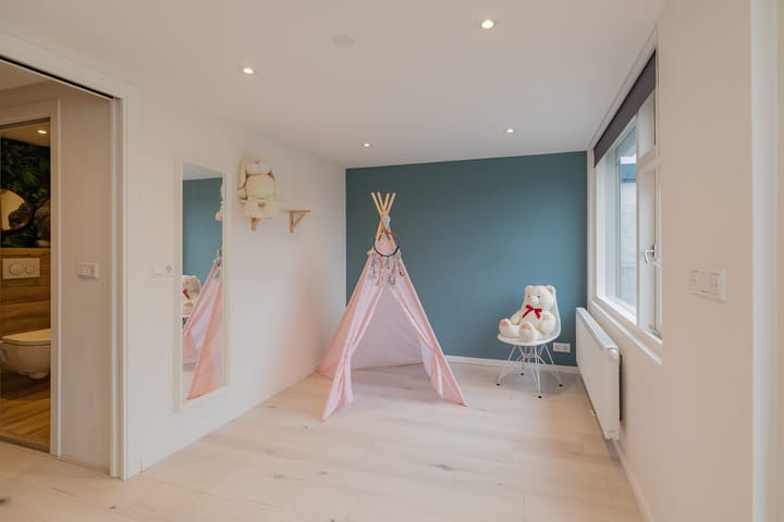 Foto 22 van Willem Barendszstraat 8