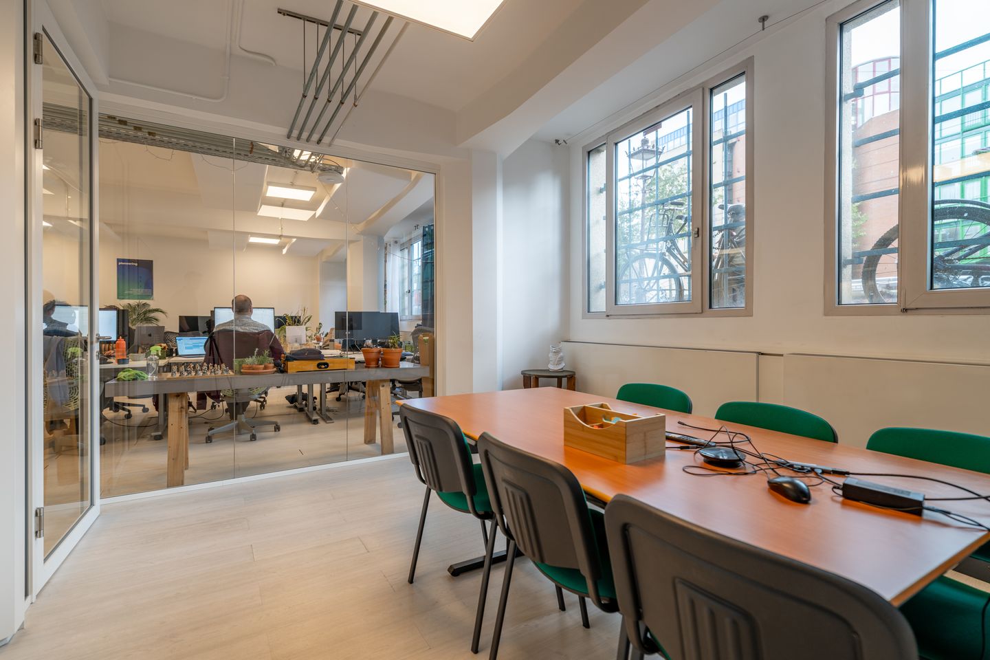 Bekijk foto 5 van Nieuwezijds Voorburgwal 126