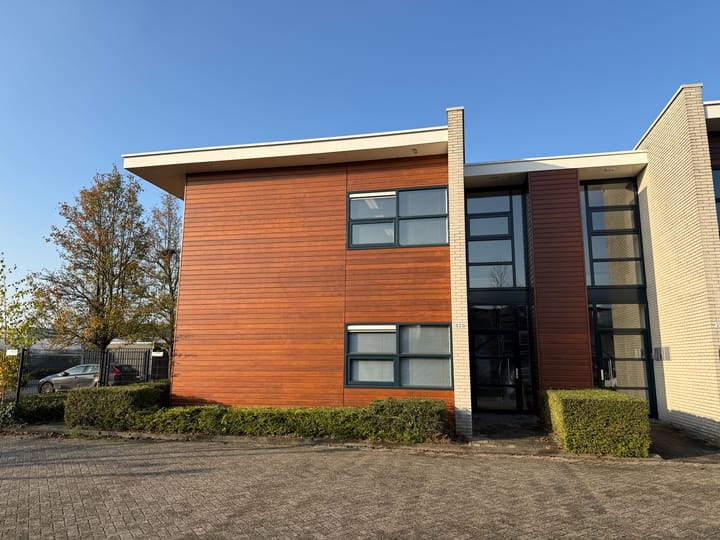 Bergrand 220, Roosendaal