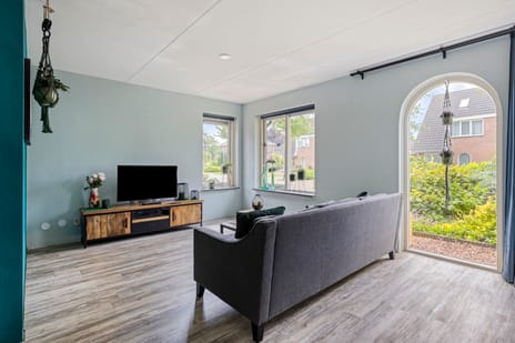 Nije Broek 12 tertiary image