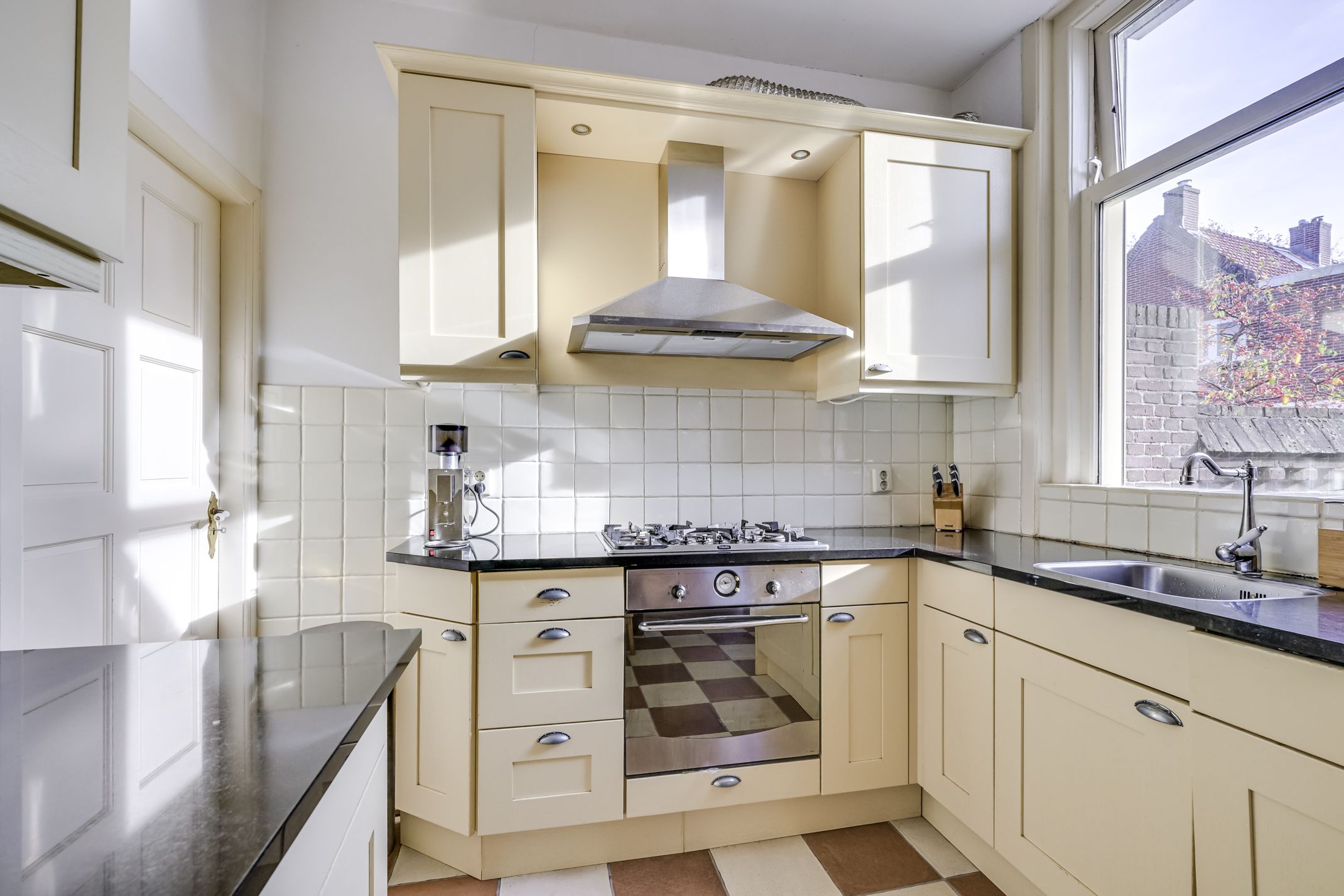 Photo 21 of Burg Jhr Hoeufftlaan 2