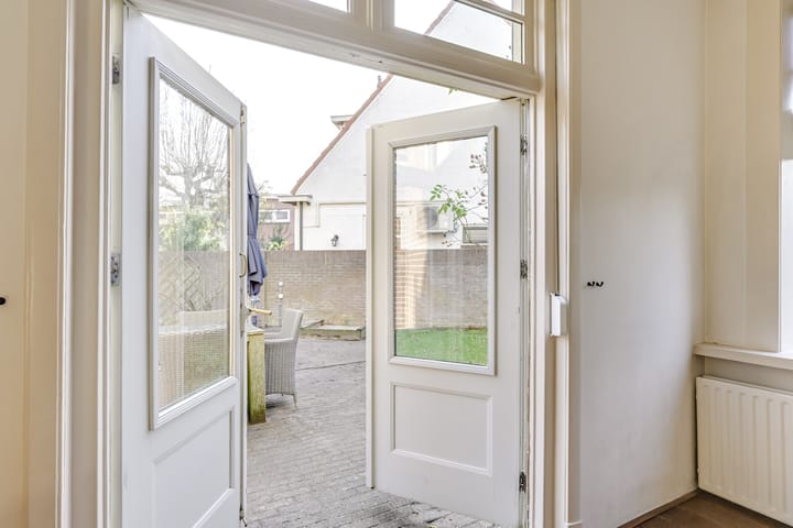 Foto 26 van Burg Jhr Hoeufftlaan 2