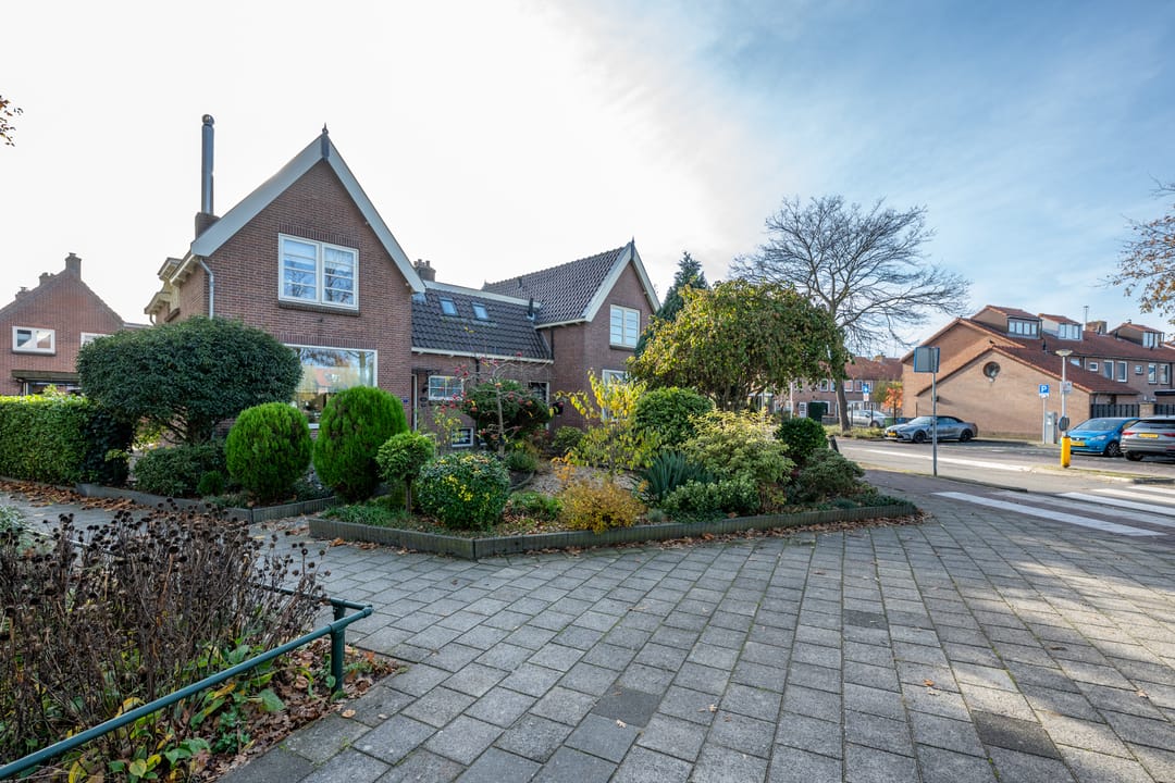 Photo 56 of Burg Jhr Hoeufftlaan 2