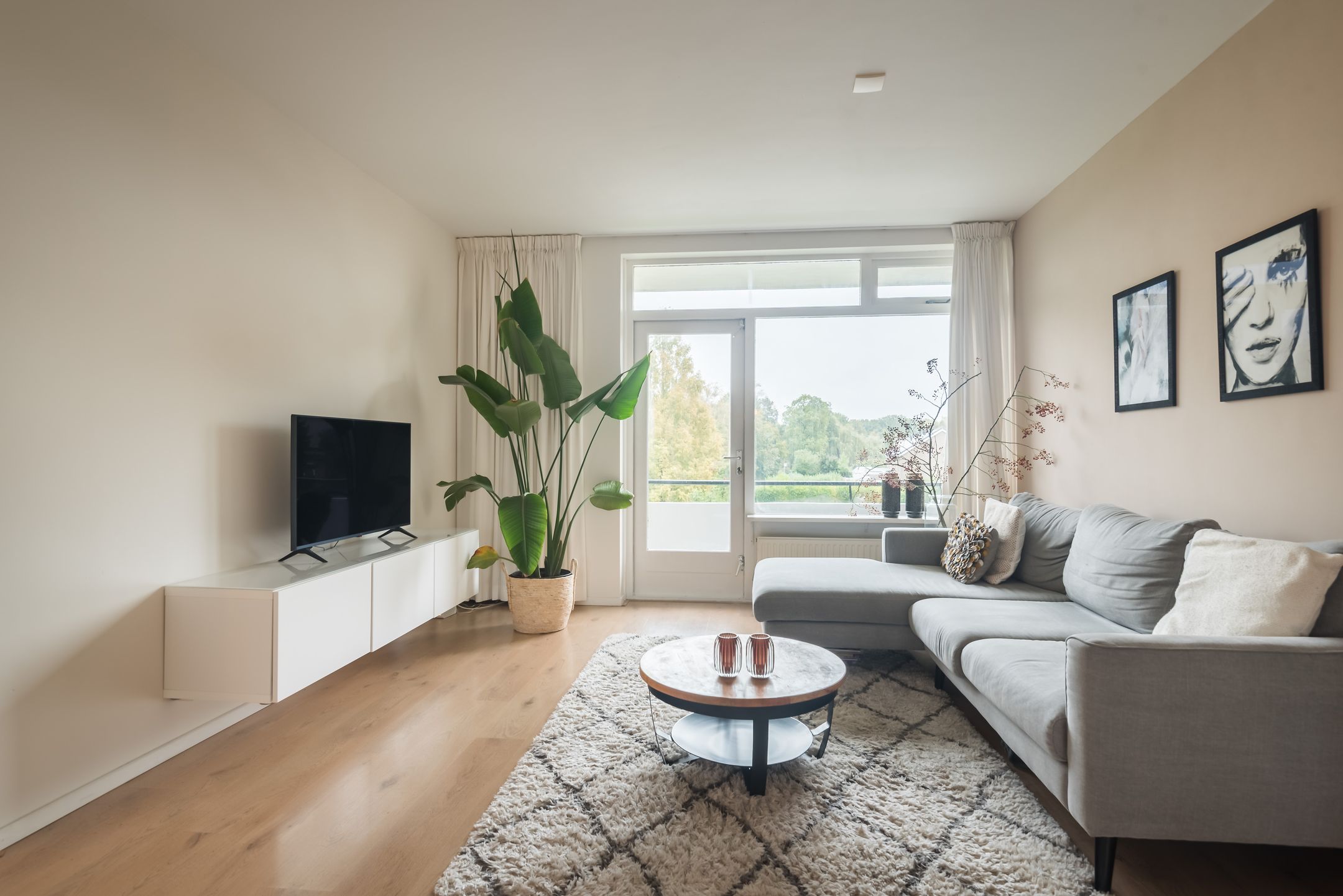 Buying a house in The Netherlands., Burgemeester Jur. Visserlaan 74