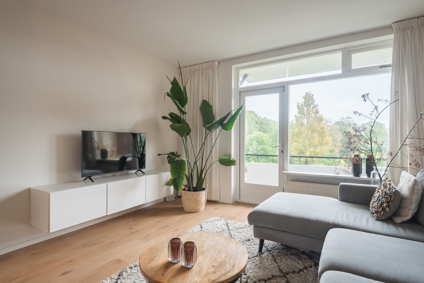 Foto 10 van Burgemeester Jur. Visserlaan 74