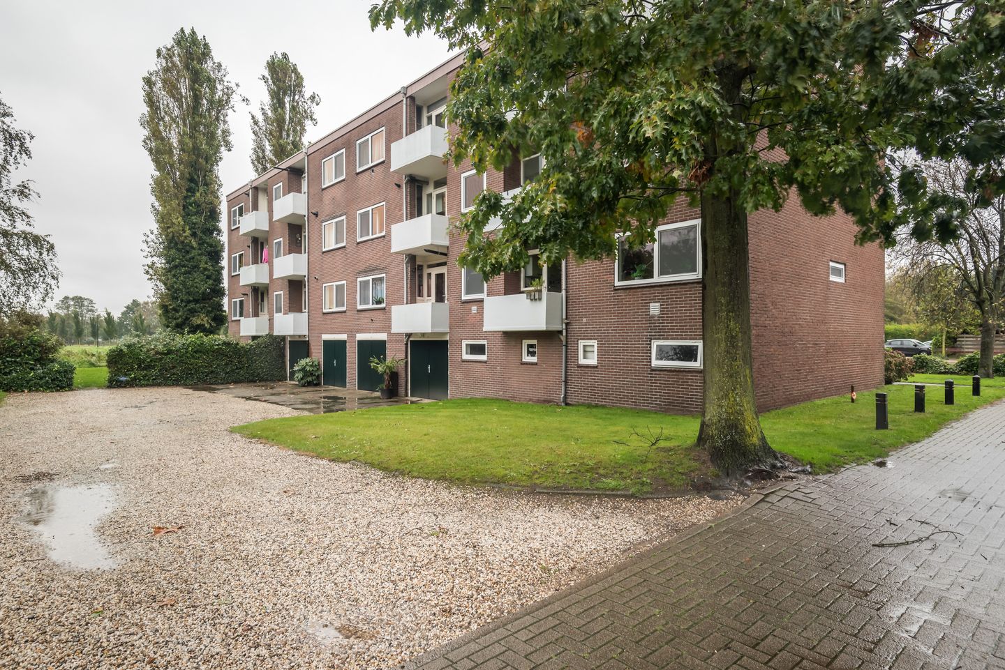 Foto 34 van Burgemeester Jur. Visserlaan 74