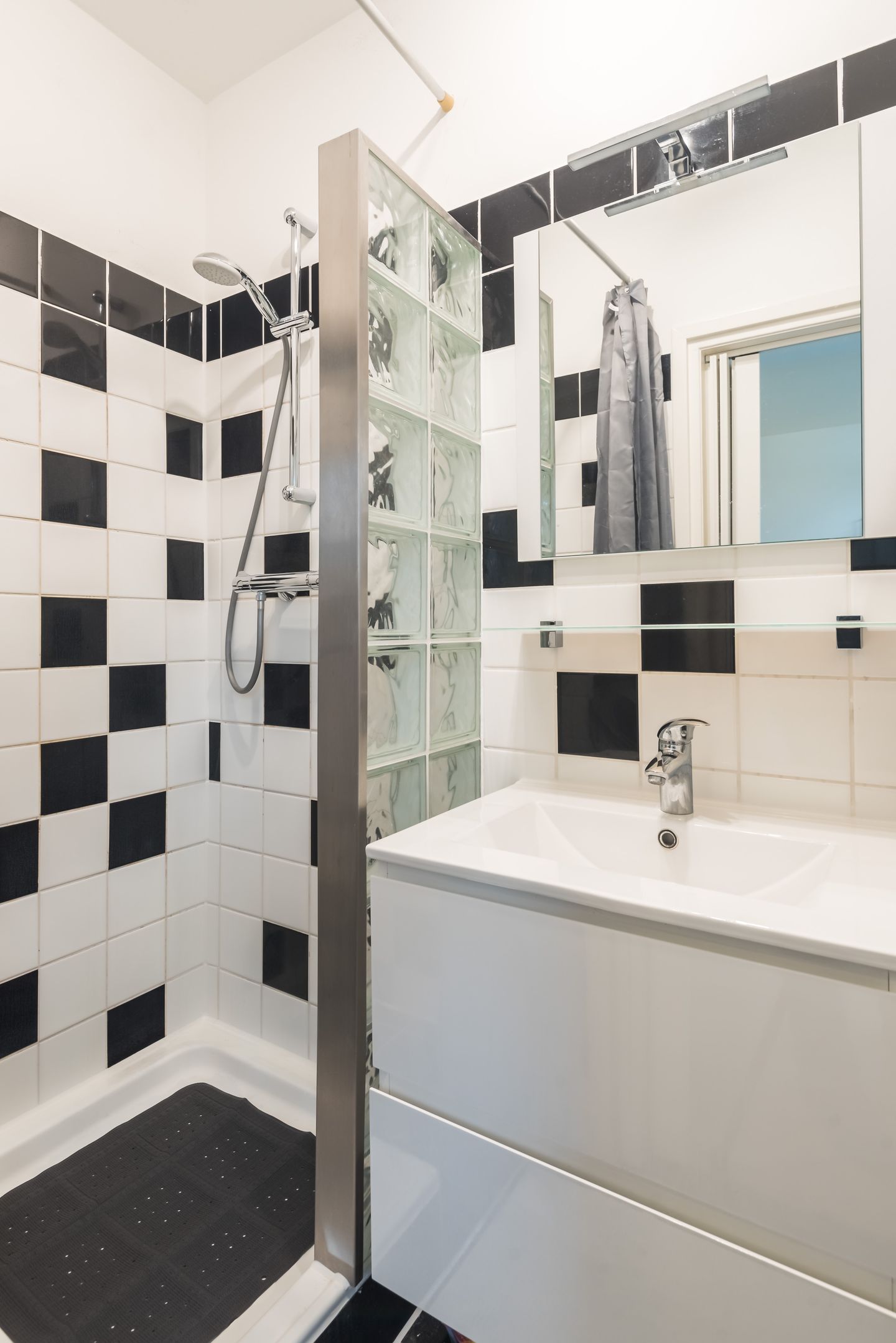 Foto 25 van Burgemeester Jur. Visserlaan 74