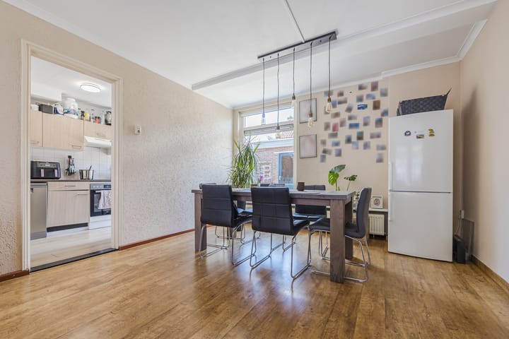 Foto 10 van Leliestraat 40