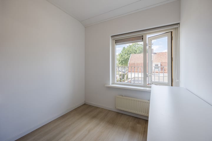 Foto 19 van Leliestraat 40