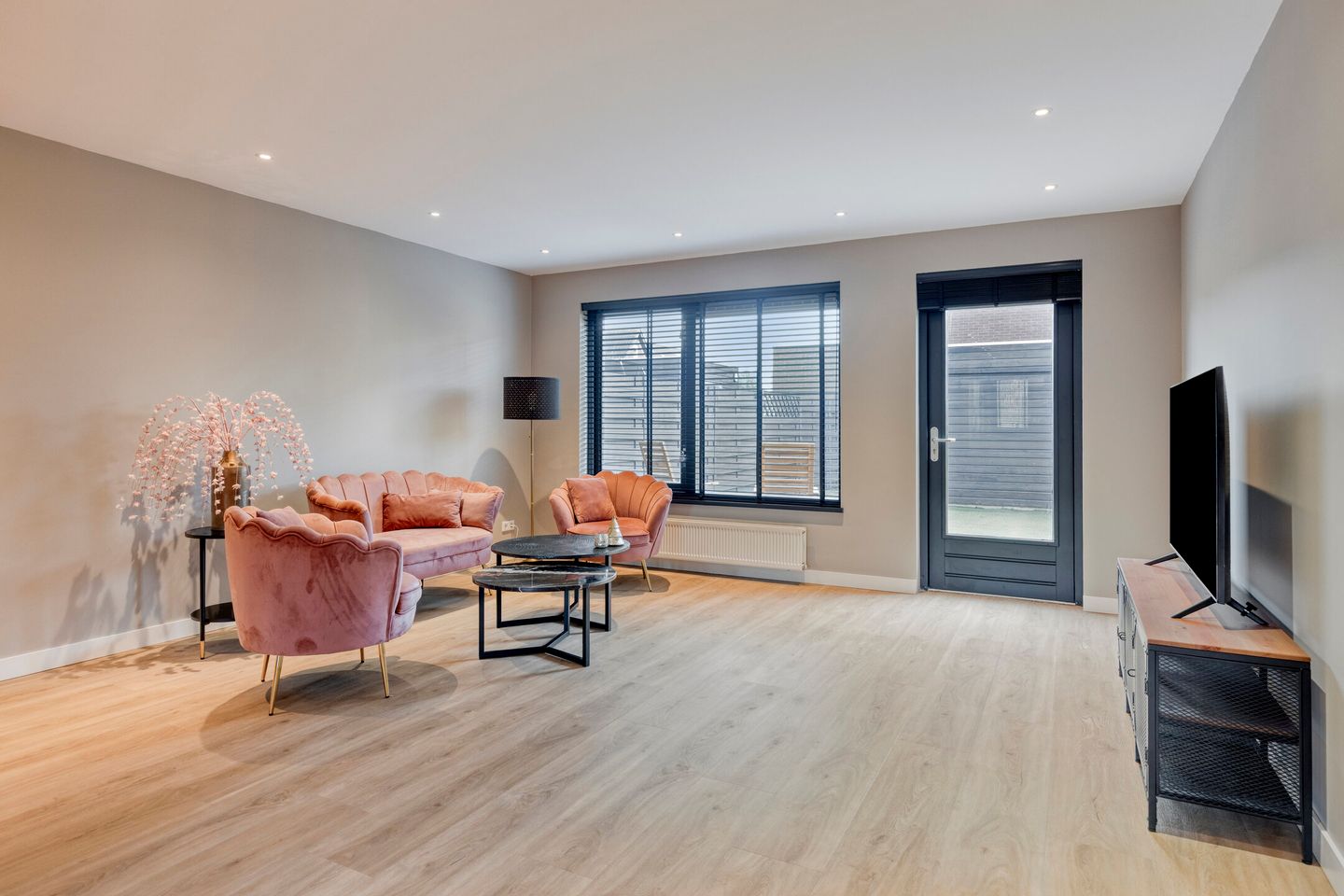 Foto 14 van Cairostraat 66