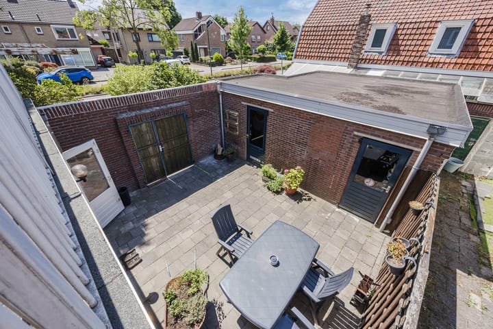 Foto 26 van Leliestraat 40