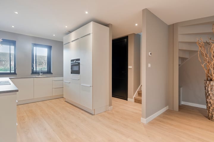 Foto 20 van Cairostraat 66