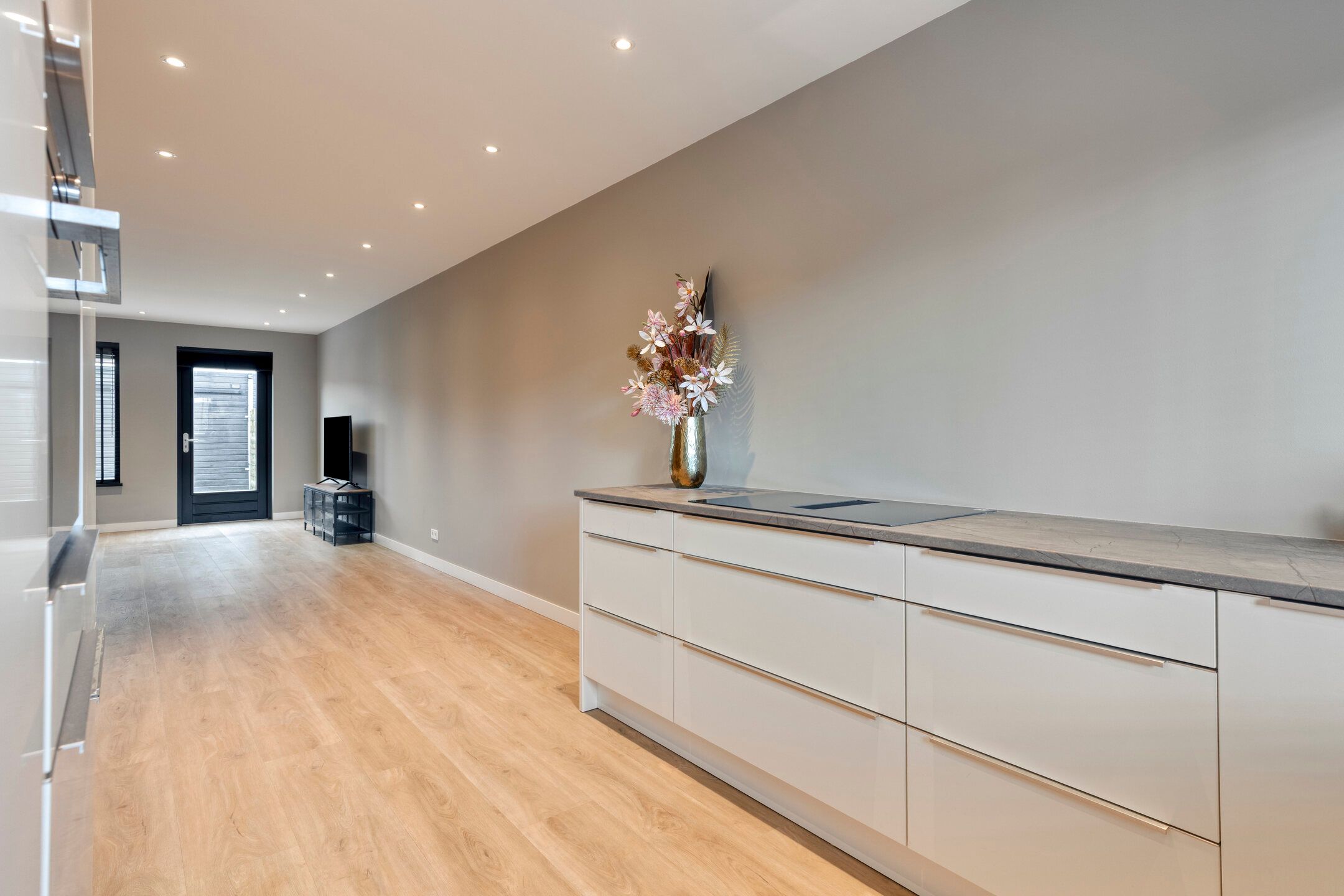 Foto 24 van Cairostraat 66