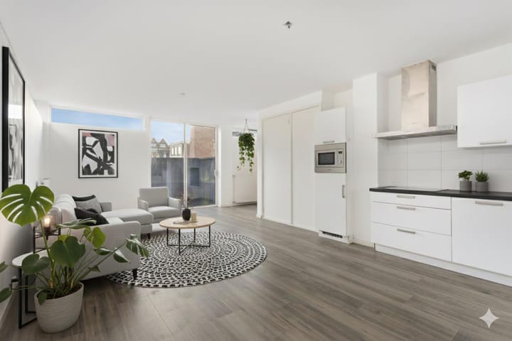 Foto 11 van Limmerhoek 24-D