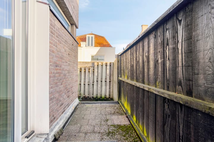 Foto 23 van Limmerhoek 24-D